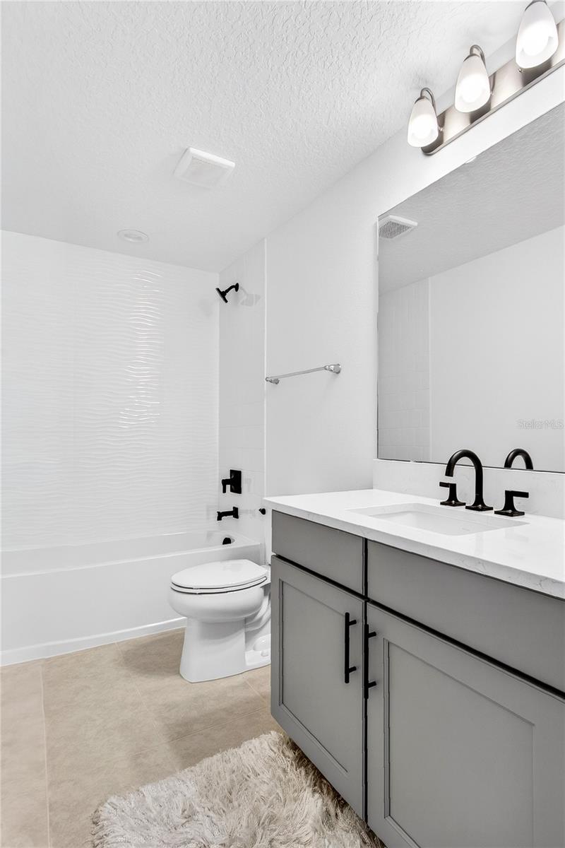 RIVERSIDE OAKS PH 4 - Residential