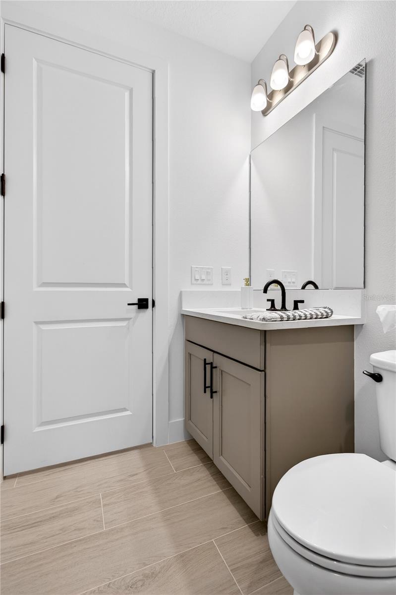 RIVERSIDE OAKS PH 4 - Residential