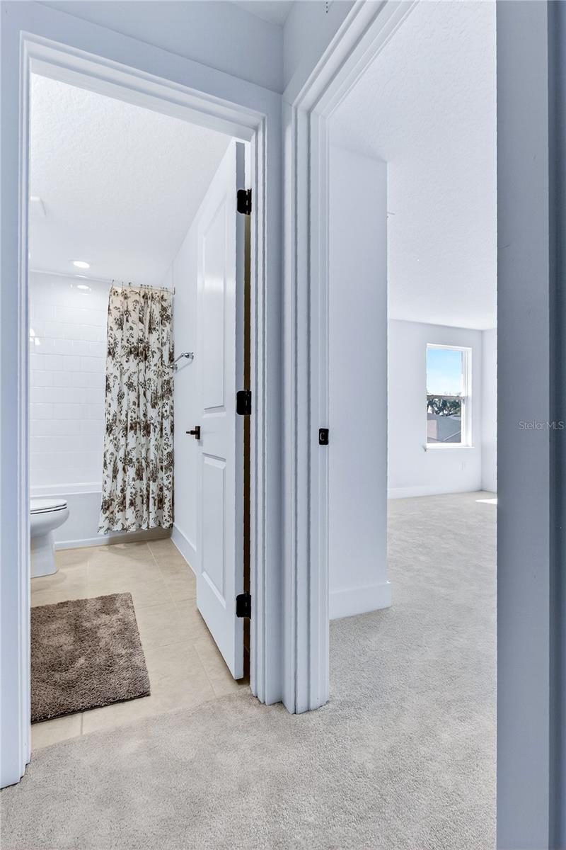 RIVERSIDE OAKS PH 4 - Residential