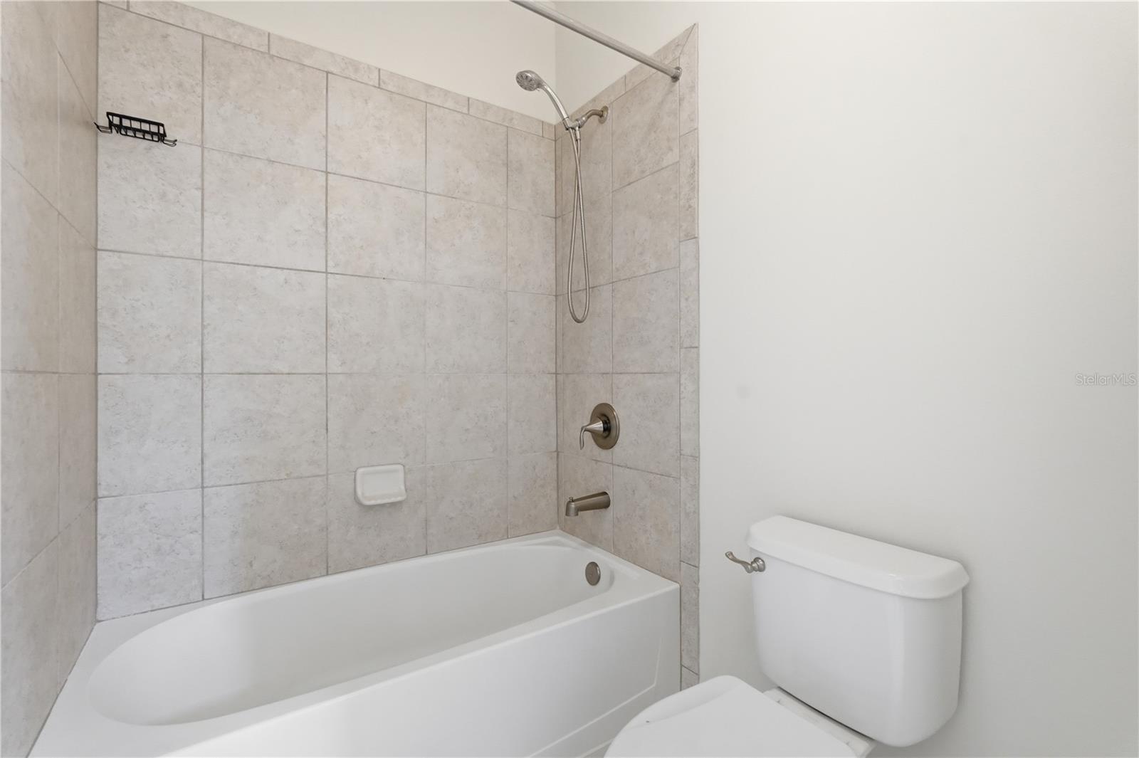 LIVE OAK PRESERVE PH 2B-VIL - Residential