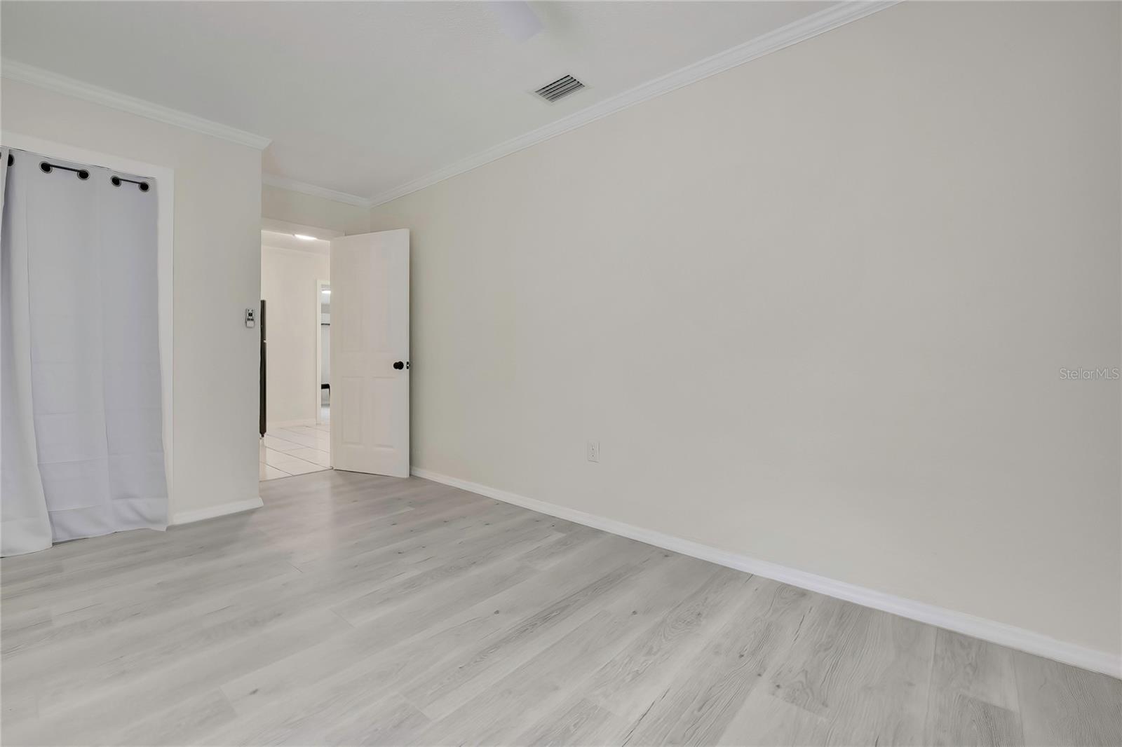 SPORTSMENS PARK - Residential
