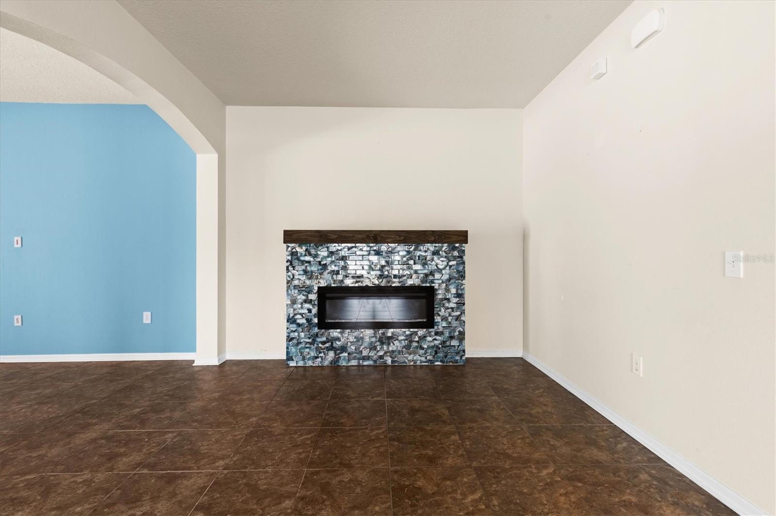 OAK CREEK PH 02 - Residential