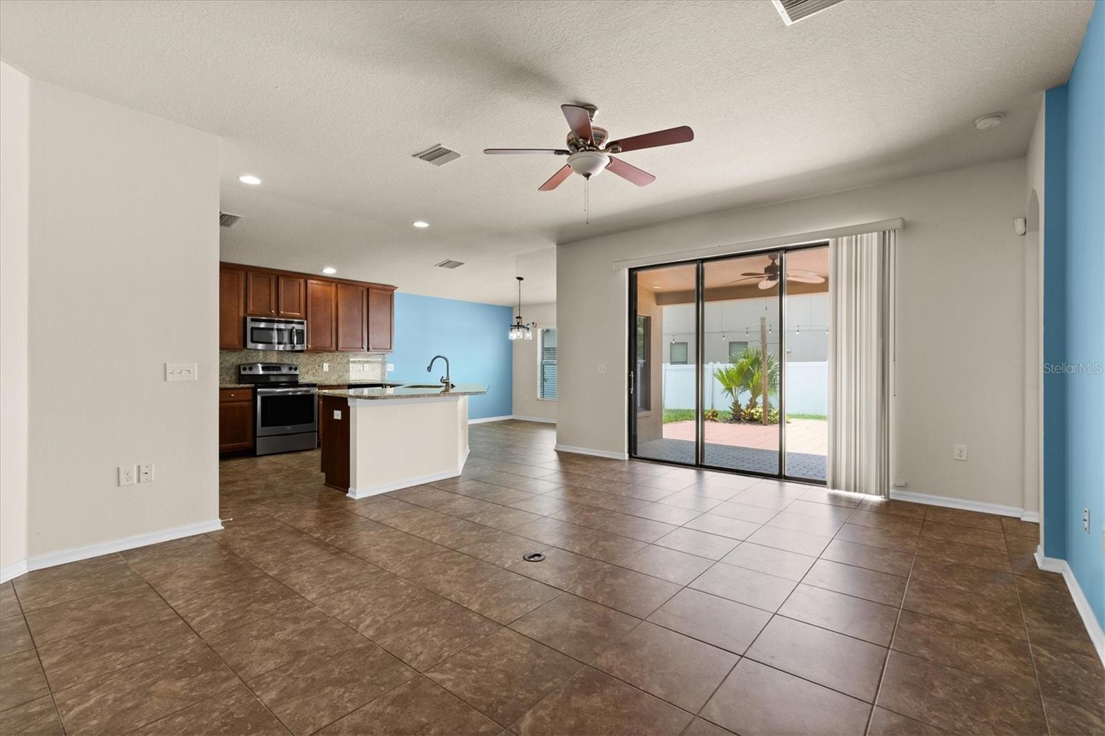 OAK CREEK PH 02 - Residential