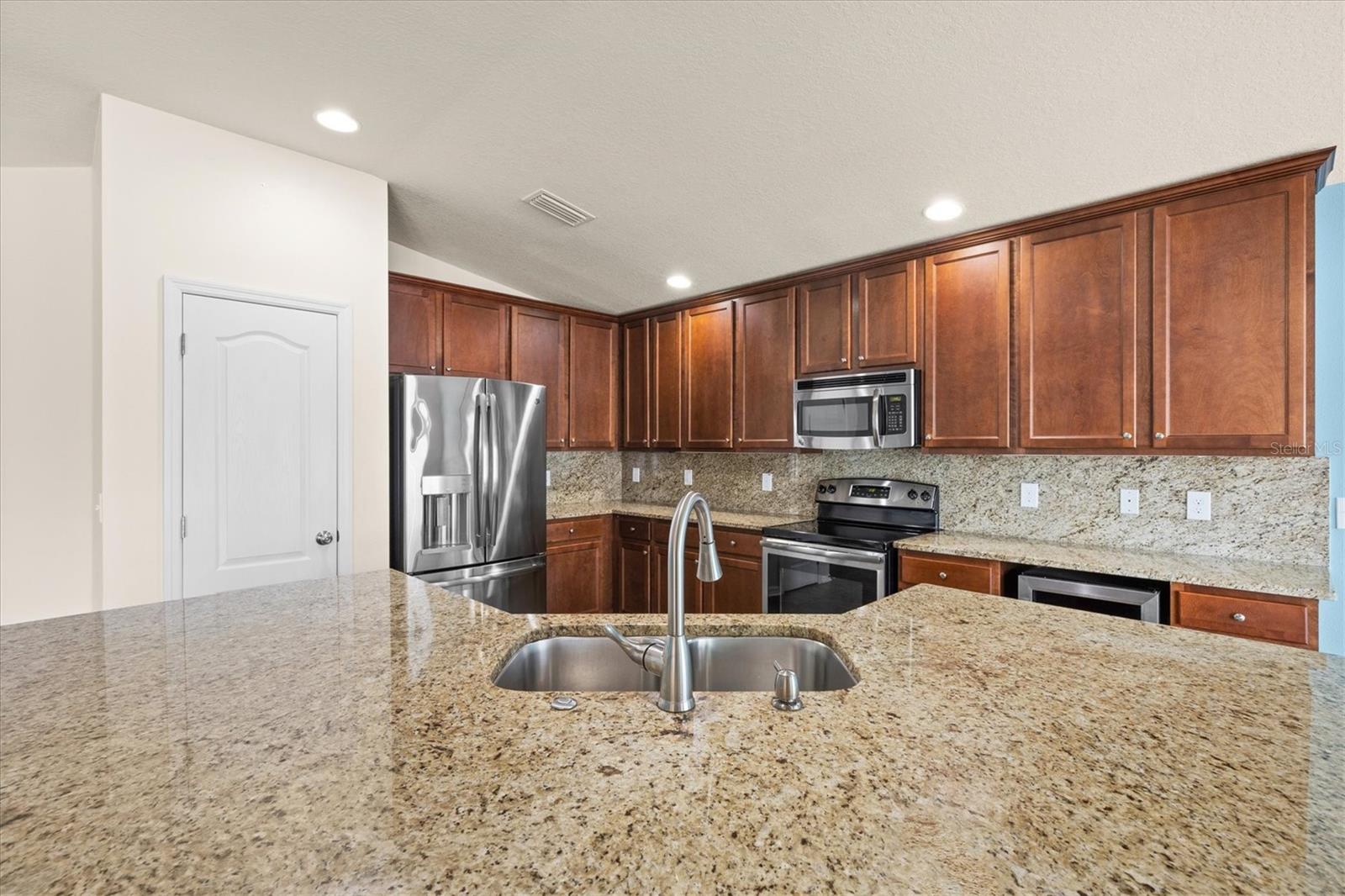 OAK CREEK PH 02 - Residential