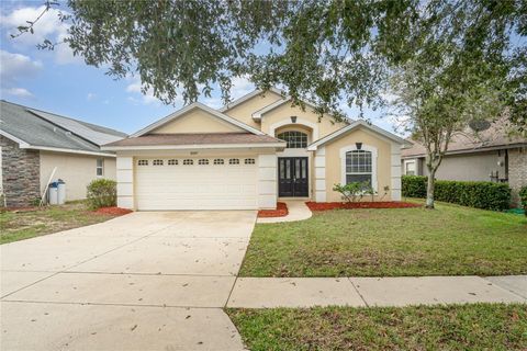 Photo of 33347 Irongate Drive, Leesburg, FL 34788 (MLS # O6351084)