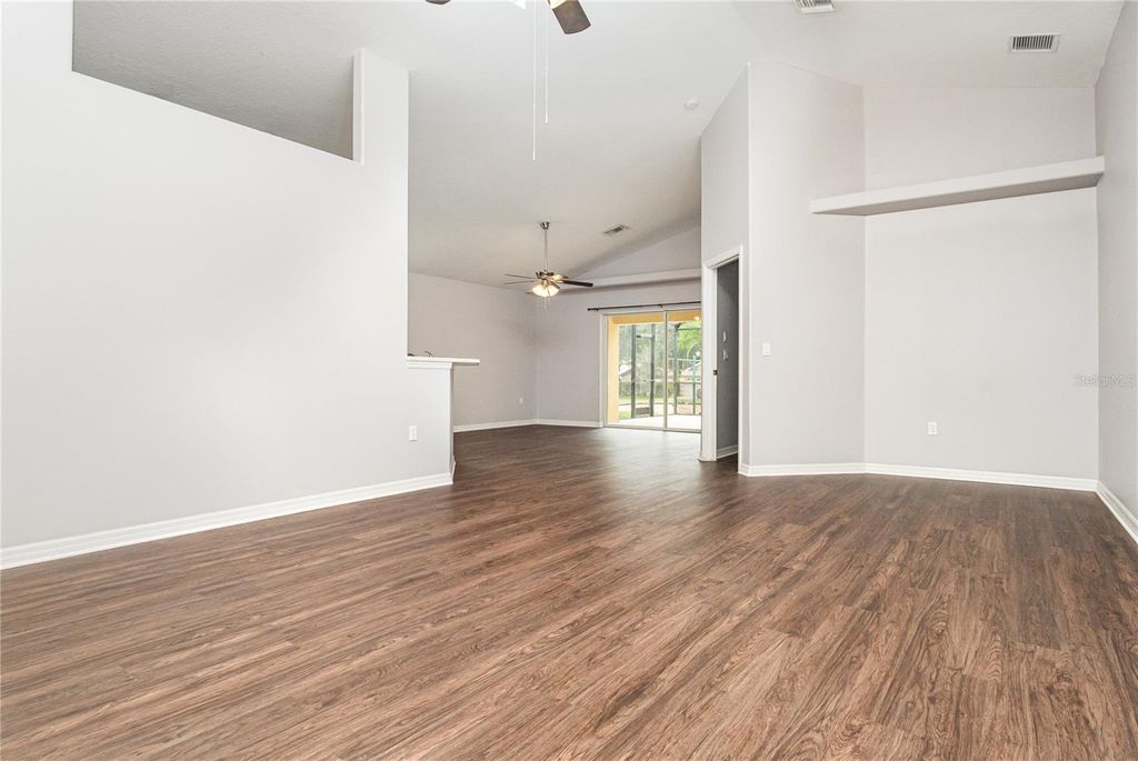 Photo of 33347 Irongate Drive, Leesburg, FL 34788 (MLS # O6351084)