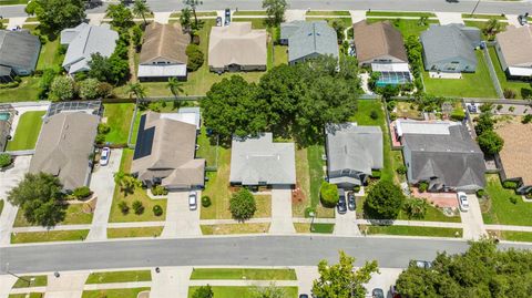 A home in VALRICO