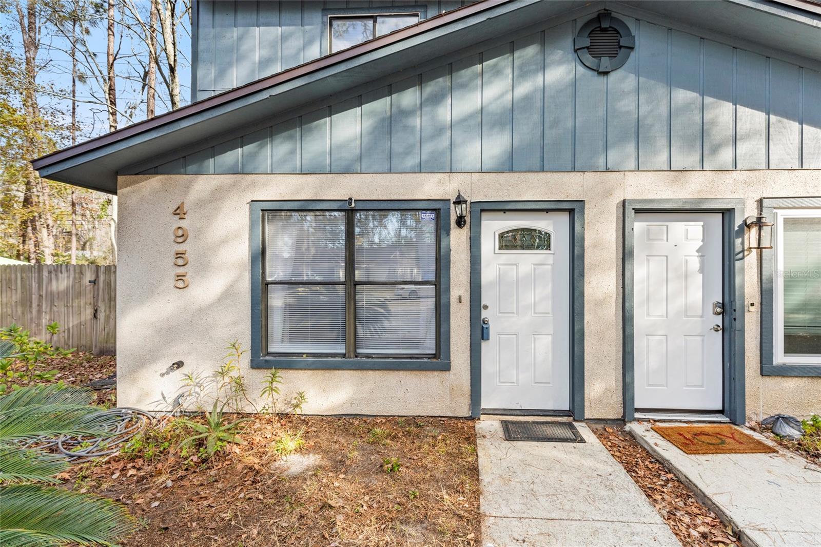 04230 KENSINGTON PARK UNIT 01 - Residential