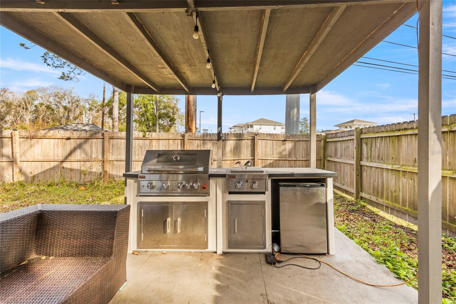 04230 KENSINGTON PARK UNIT 01 - Residential