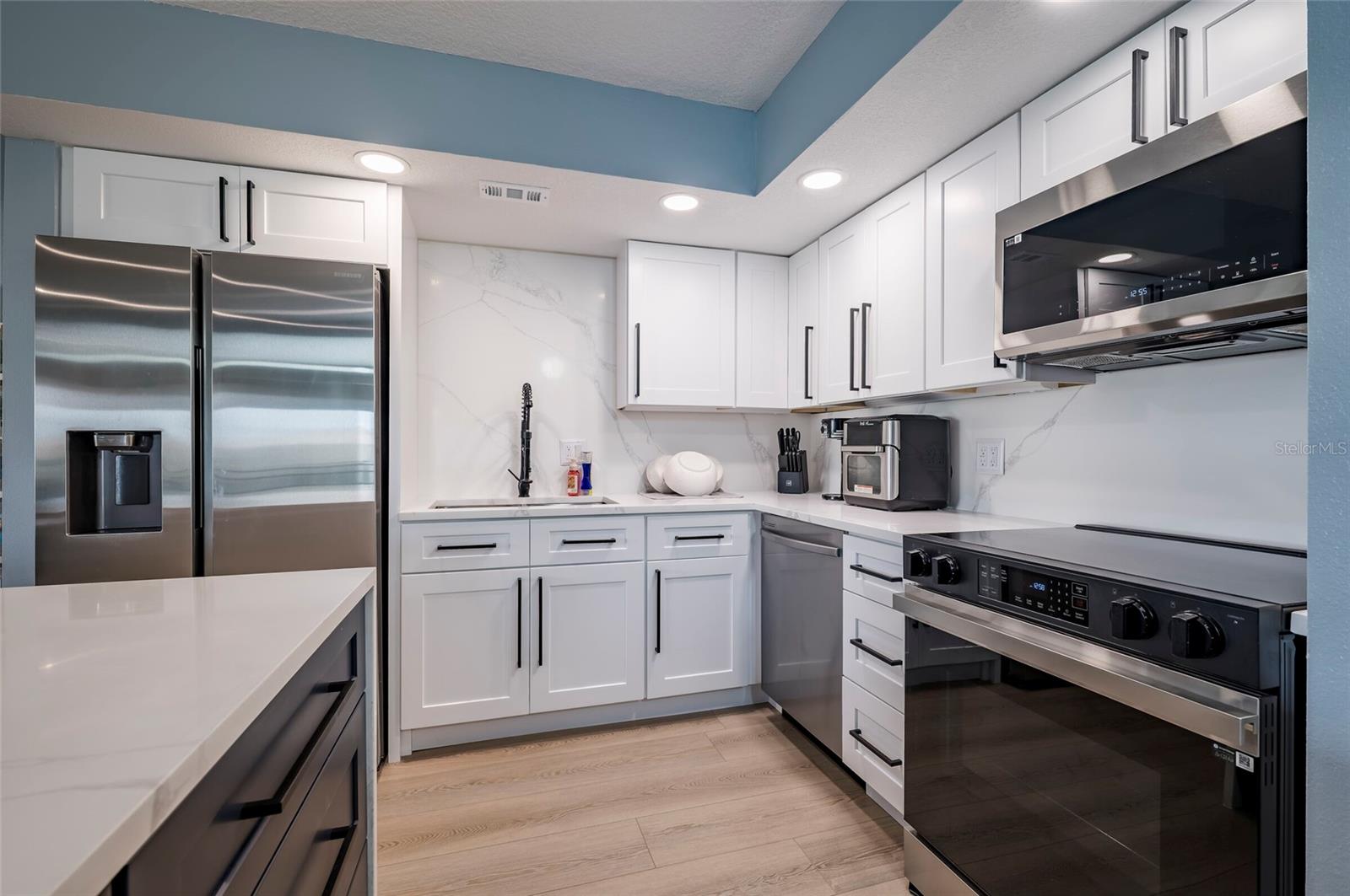 CLEARWATER POINT 7 TENNIS - Residential