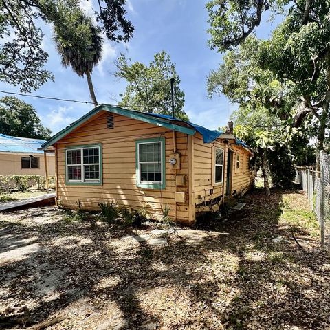 Photo of 1645 23rd Street, Sarasota, FL 34234 (MLS # A4692070)