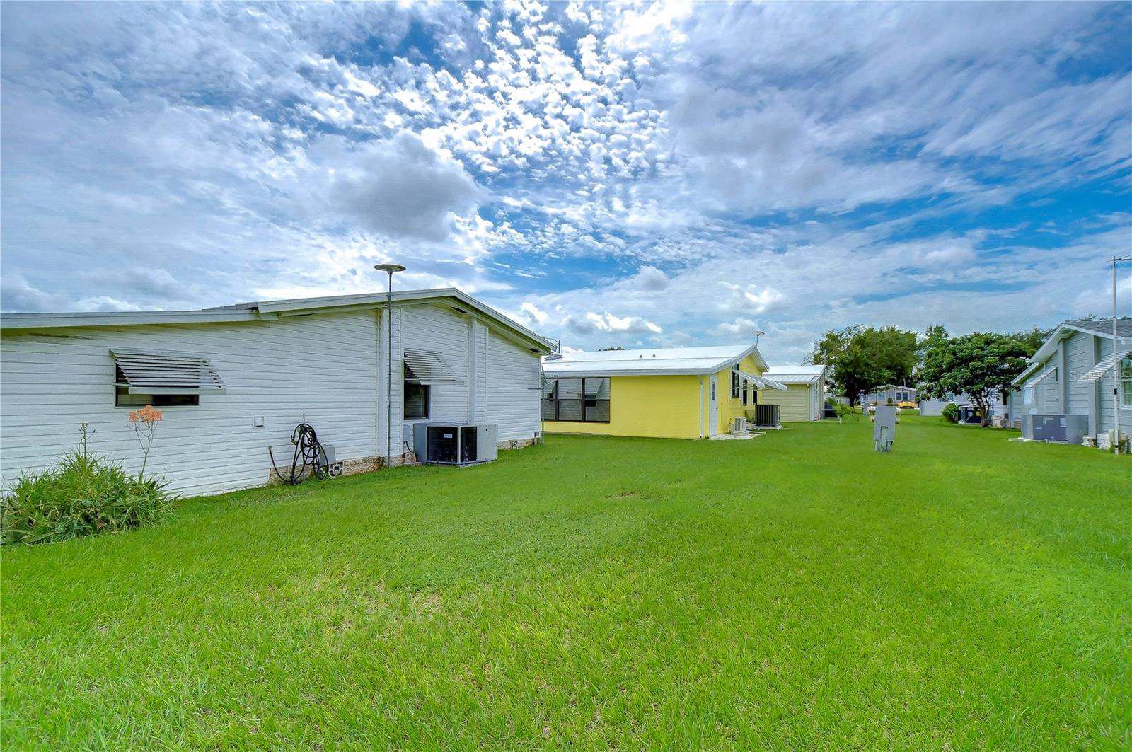COLONY HILLS COMMUNITY - Residential