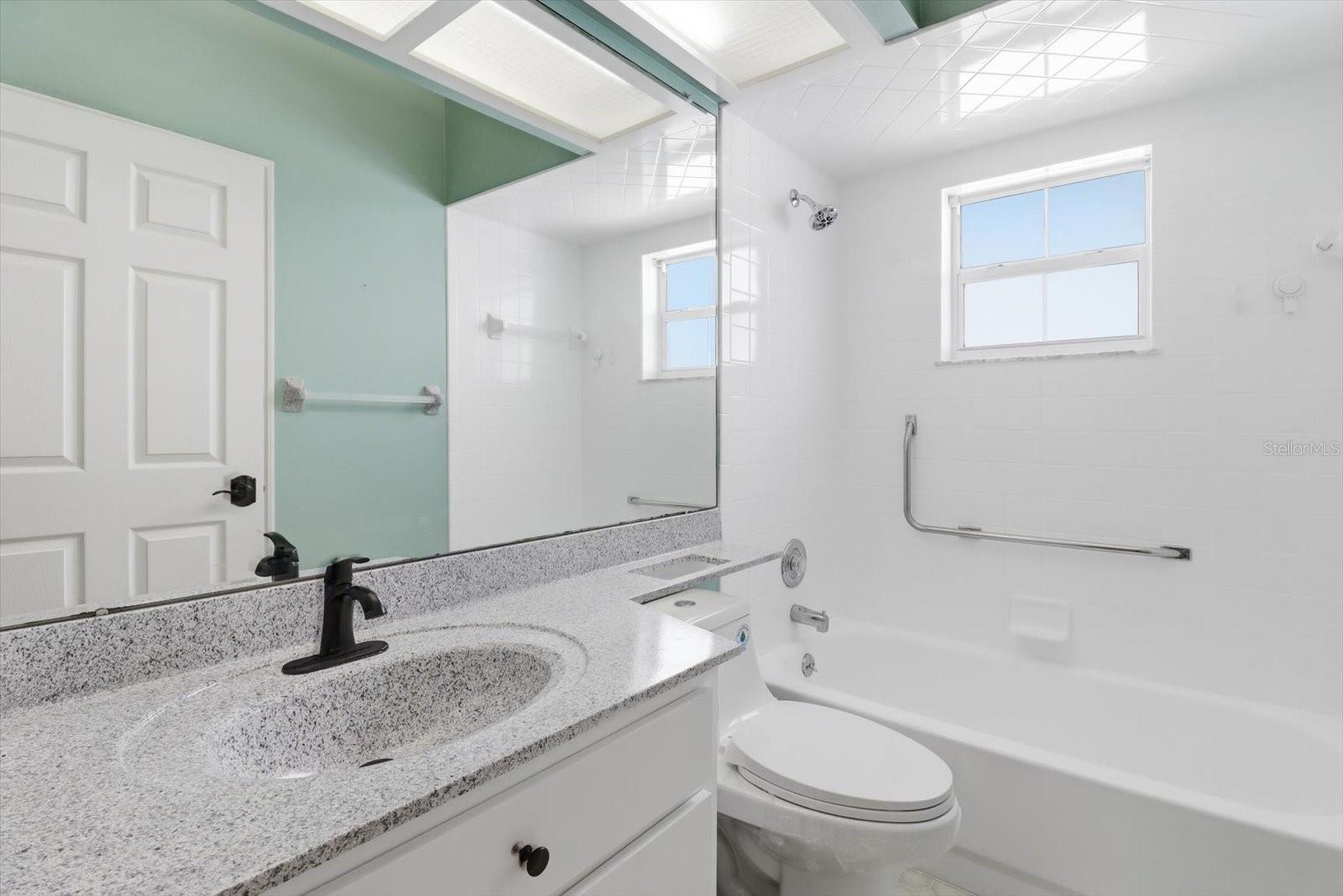 ROYAL OAKS - Residential