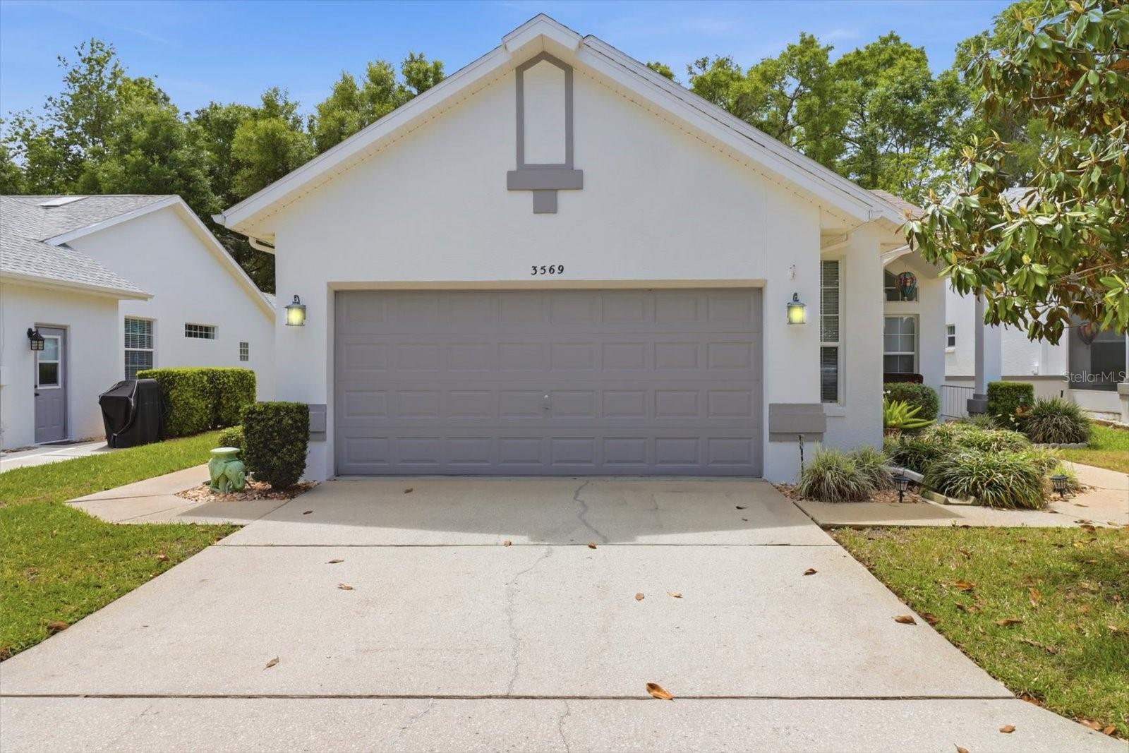 ROYAL OAKS - Residential