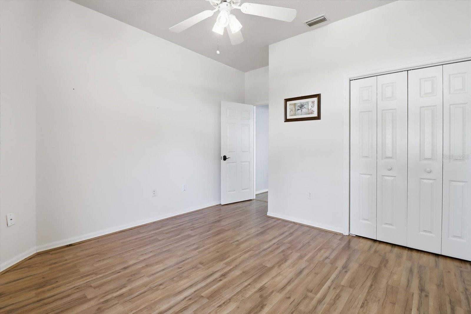 ROYAL OAKS - Residential