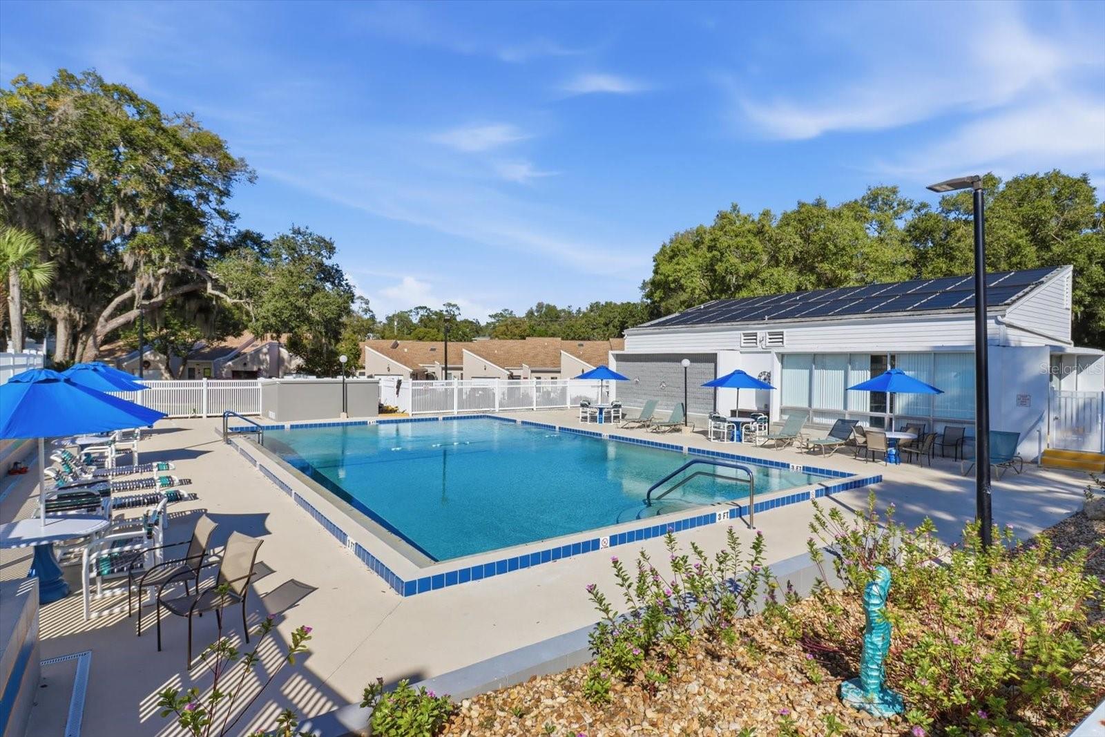 ROYAL OAKS - Residential