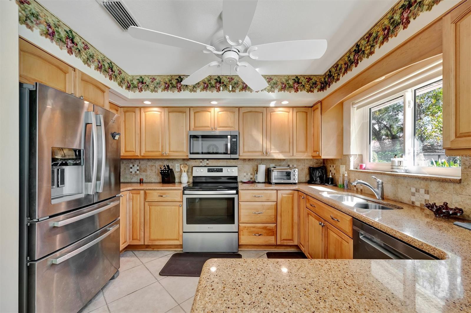 GARDEN LAKES VILLAGE SEC 3 - Residential