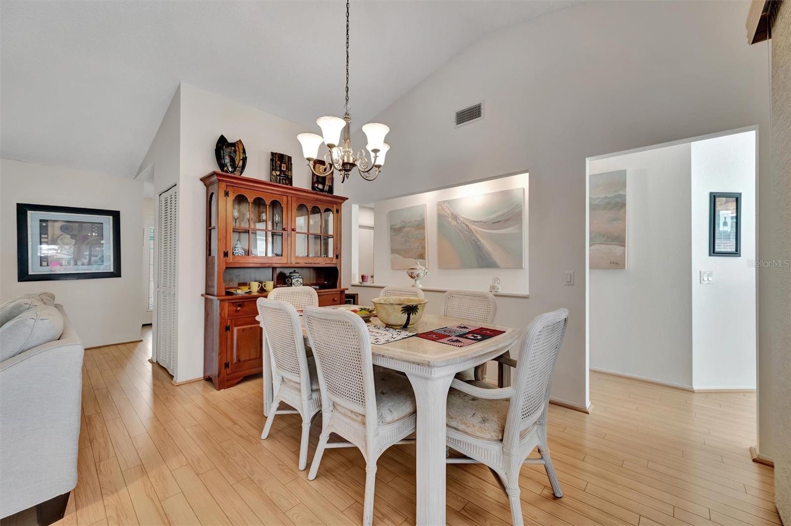 GARDEN LAKES VILLAGE SEC 3 - Residential