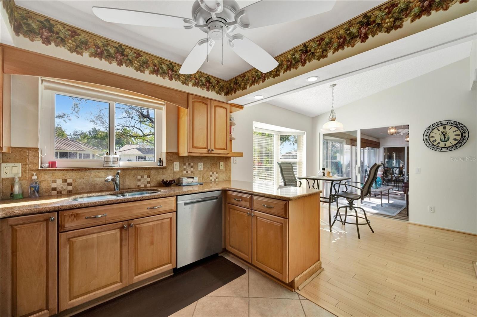 GARDEN LAKES VILLAGE SEC 3 - Residential