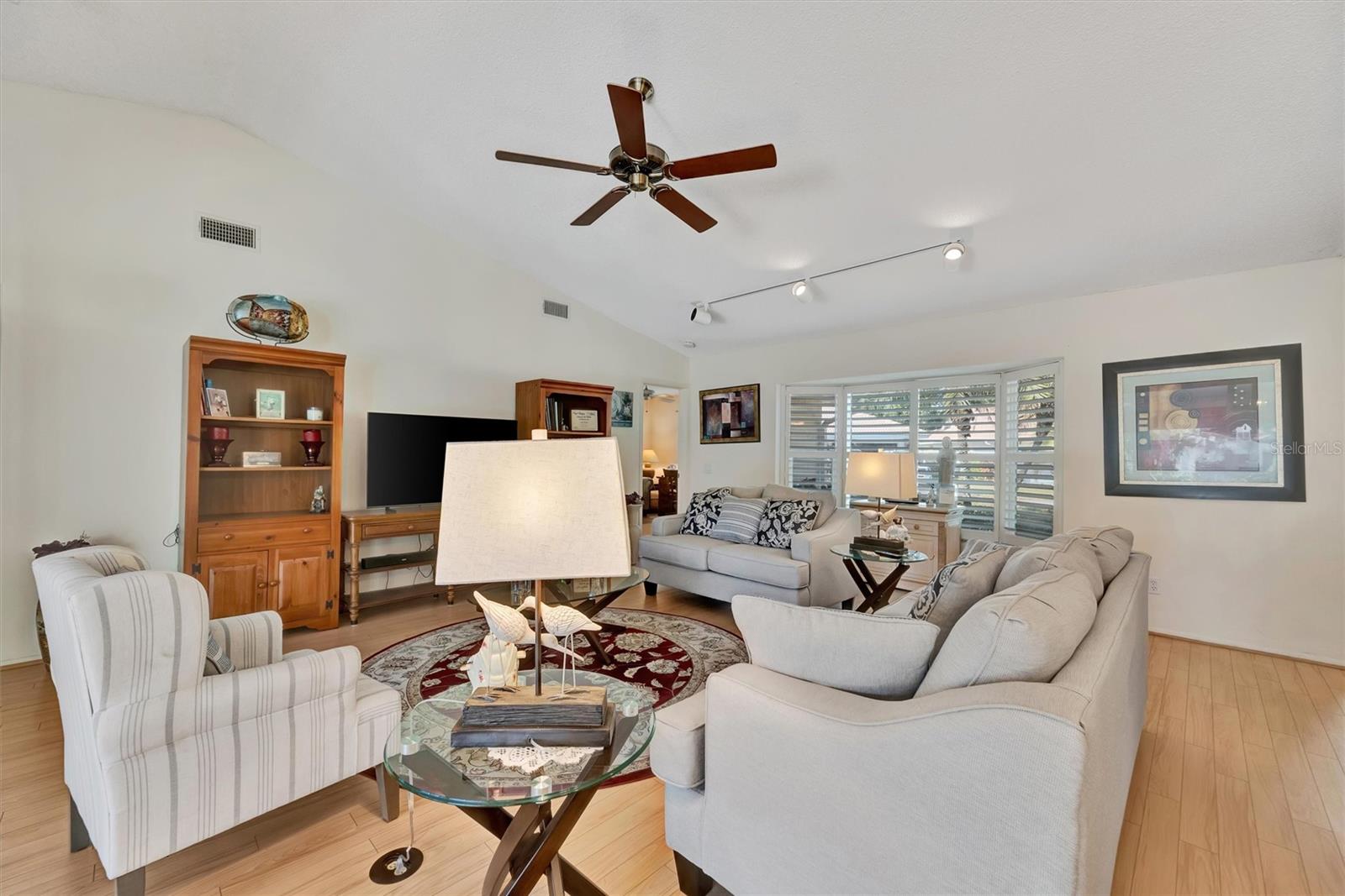 GARDEN LAKES VILLAGE SEC 3 - Residential