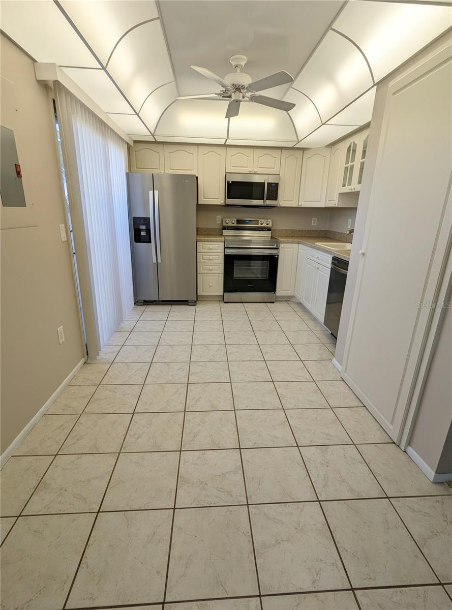 PORT CHARLOTTE SEC 95 - Residential Lease