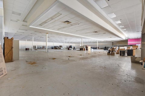 Tiny photo for 440 W Gulf Atlantic Highway, Wildwood, FL 34785 (MLS # G5117347)
