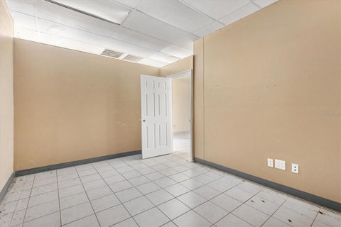 Tiny photo for 440 W Gulf Atlantic Highway, Wildwood, FL 34785 (MLS # G5117347)