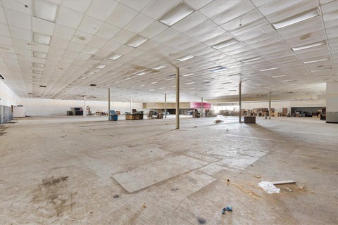 Tiny photo for 440 W Gulf Atlantic Highway, Wildwood, FL 34785 (MLS # G5117347)