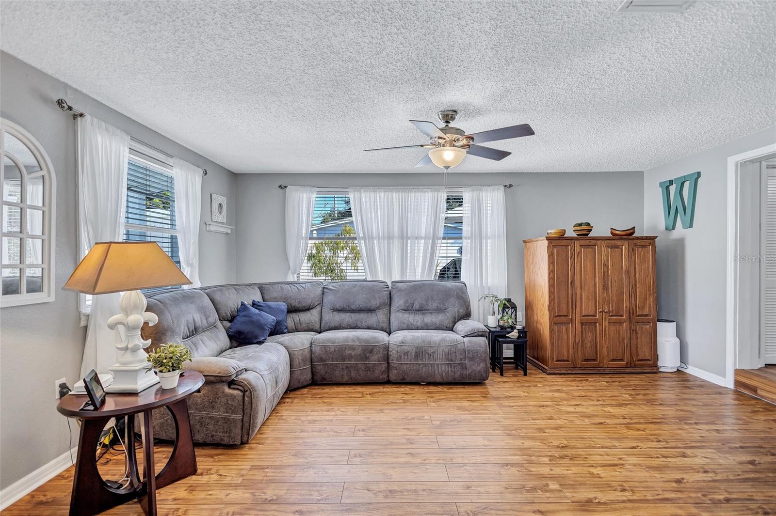 MAC DILL PARK UNIT 3 - Residential