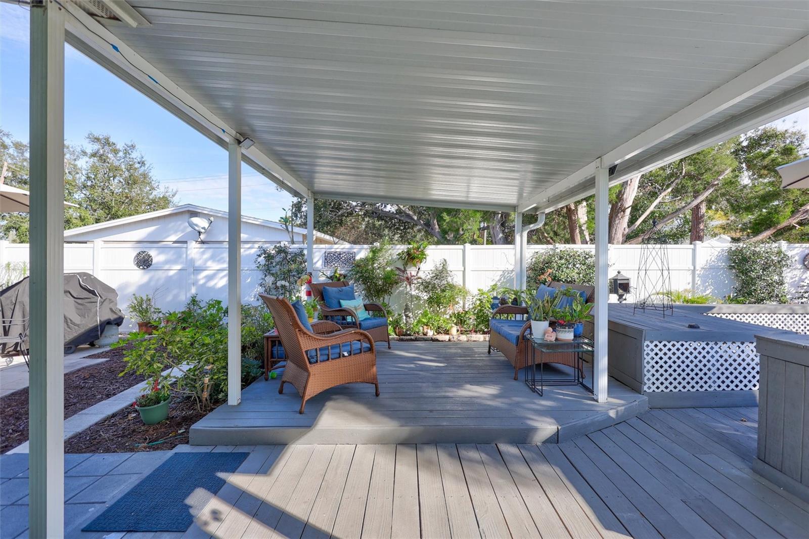 MAC DILL PARK UNIT 3 - Residential