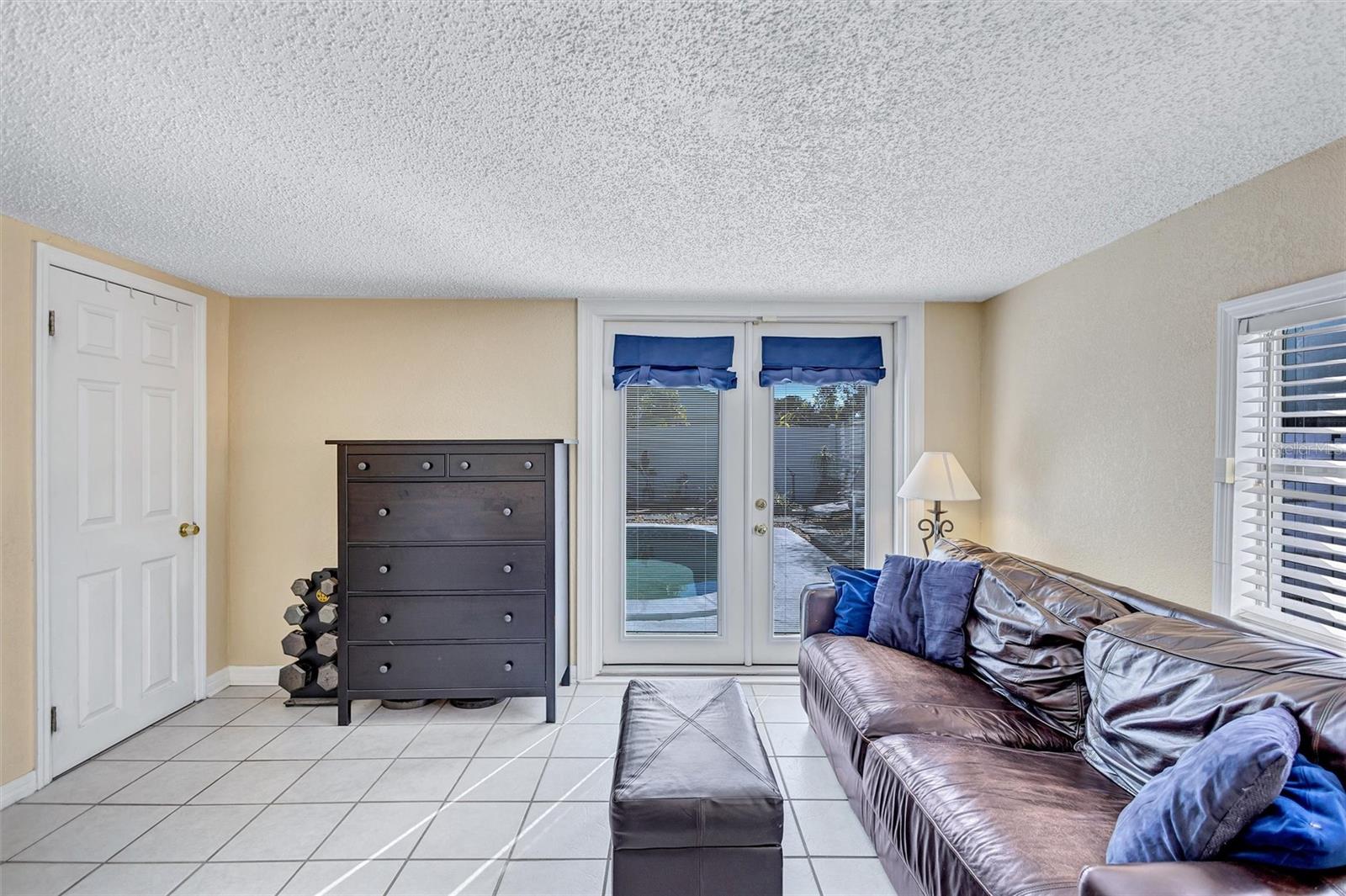 MAC DILL PARK UNIT 3 - Residential