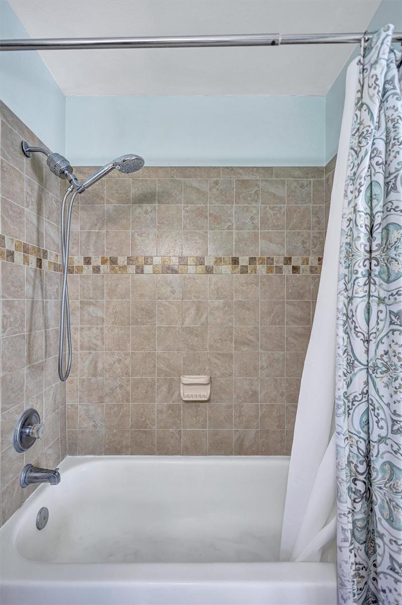 MAC DILL PARK UNIT 3 - Residential