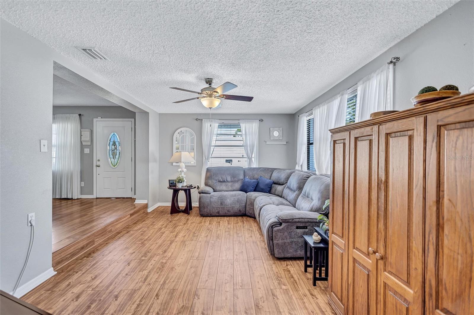 MAC DILL PARK UNIT 3 - Residential