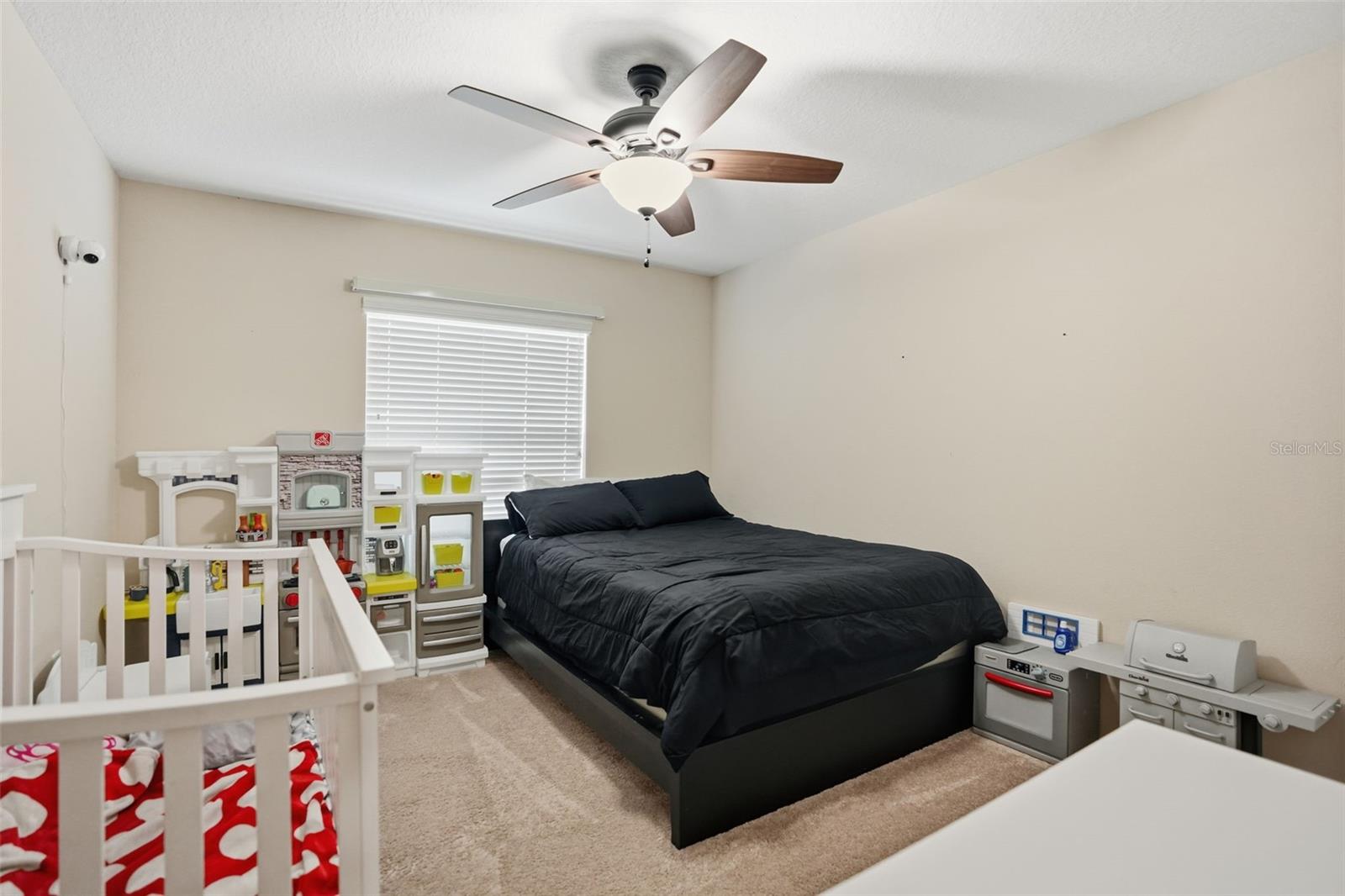 LAUREL OAKS SUB - Residential