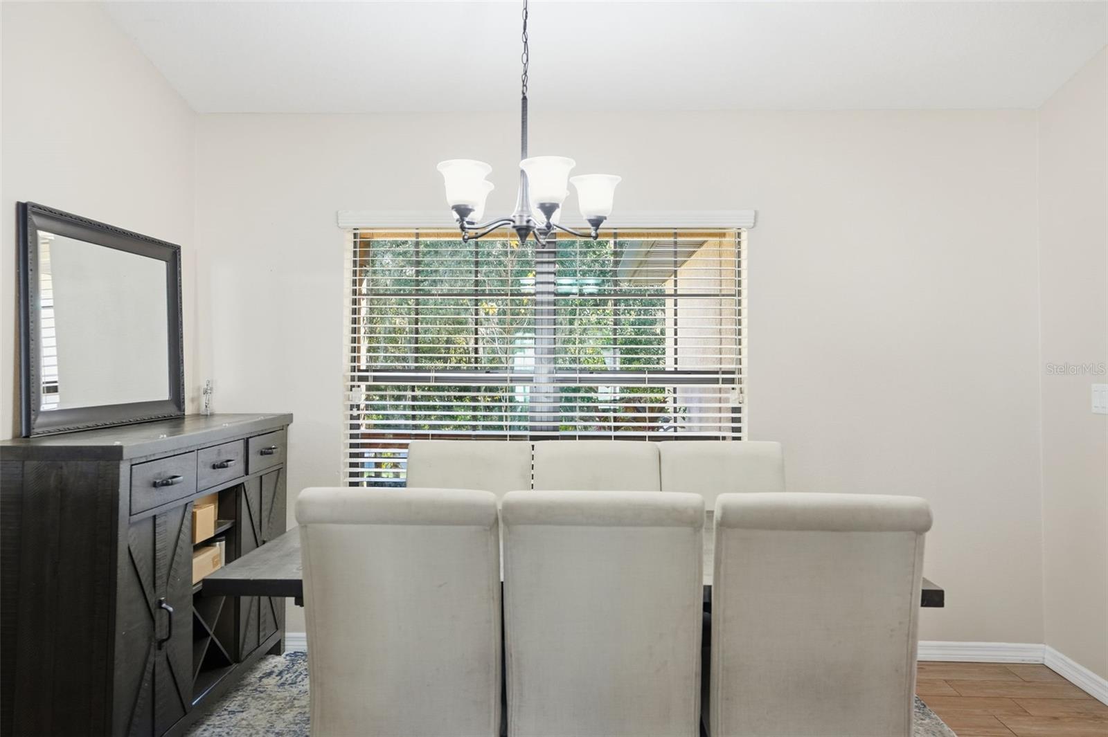 LAUREL OAKS SUB - Residential