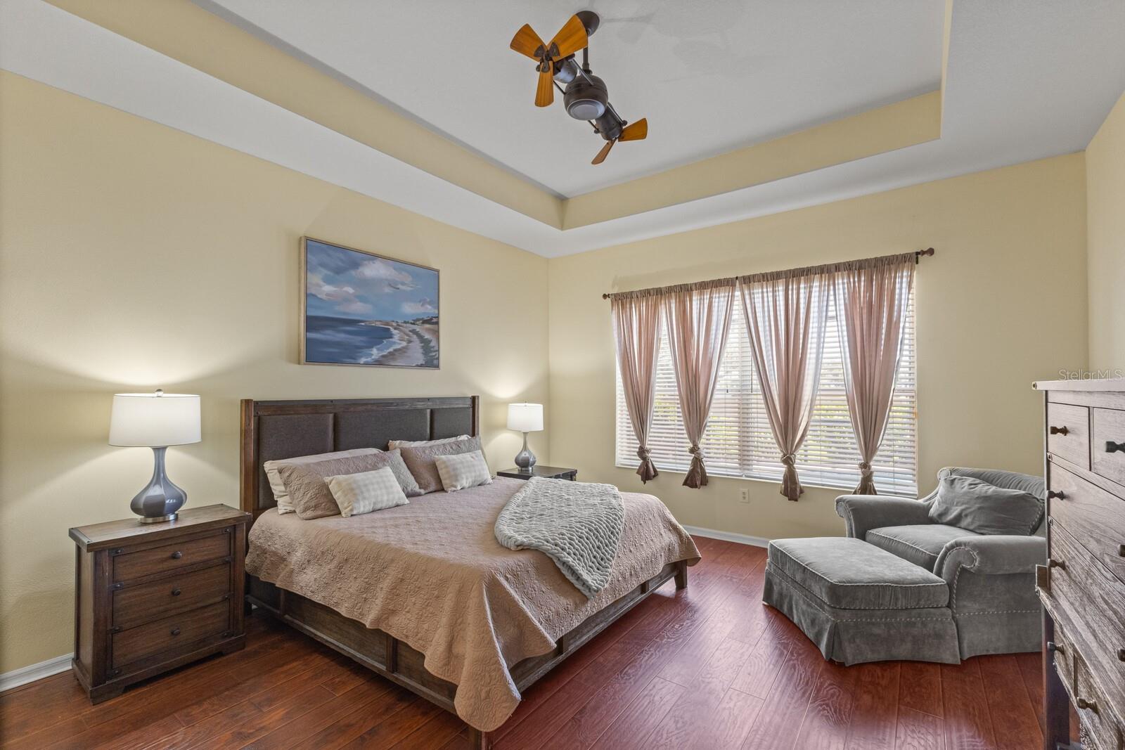 PALMA SOLA TRACE - Residential