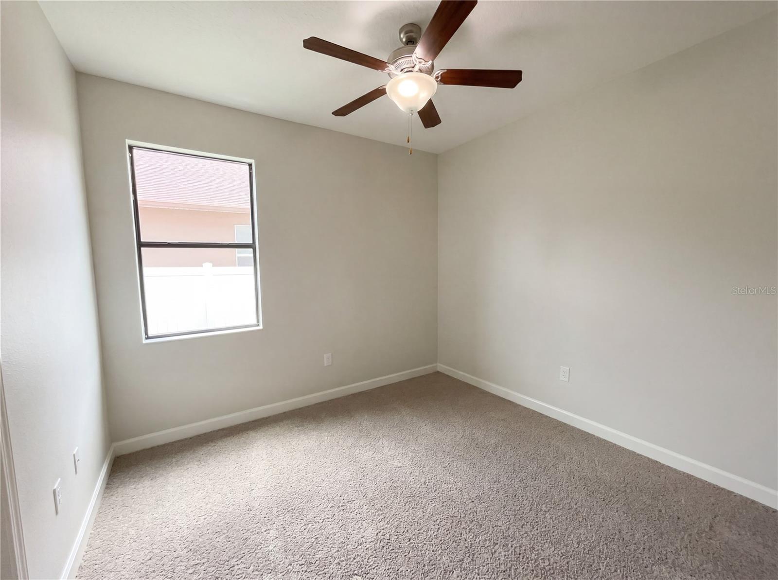 ALEXANDER RDG - Residential
