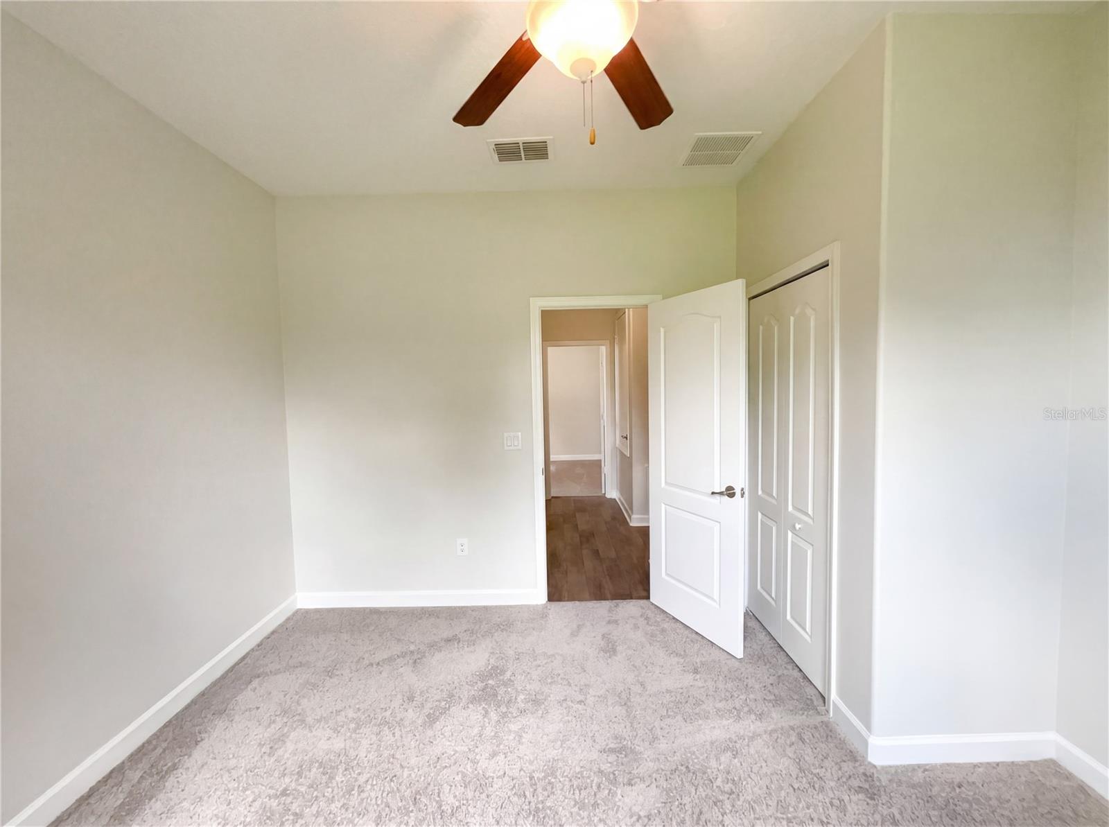 ALEXANDER RDG - Residential