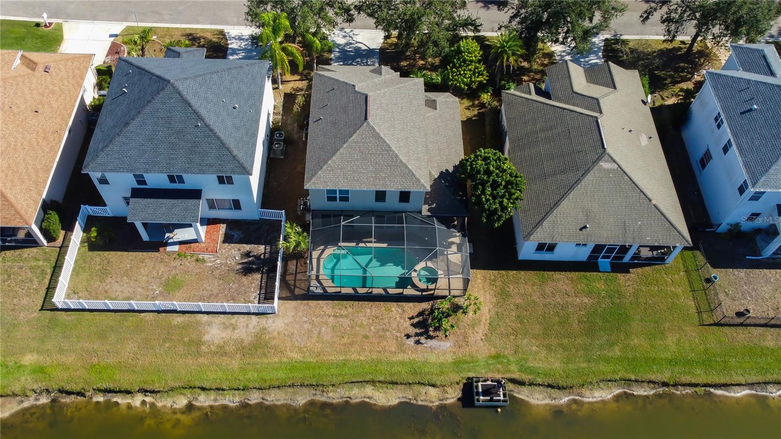 8813 FOUNDERS CIRCLE