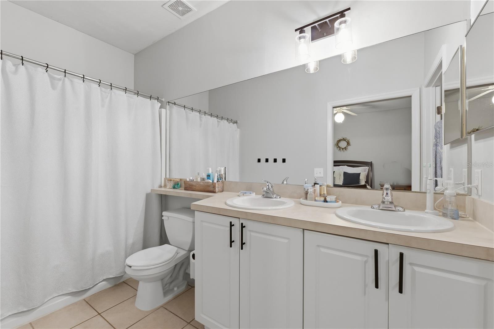 GREENS CONDOS AT WEST END - Residential