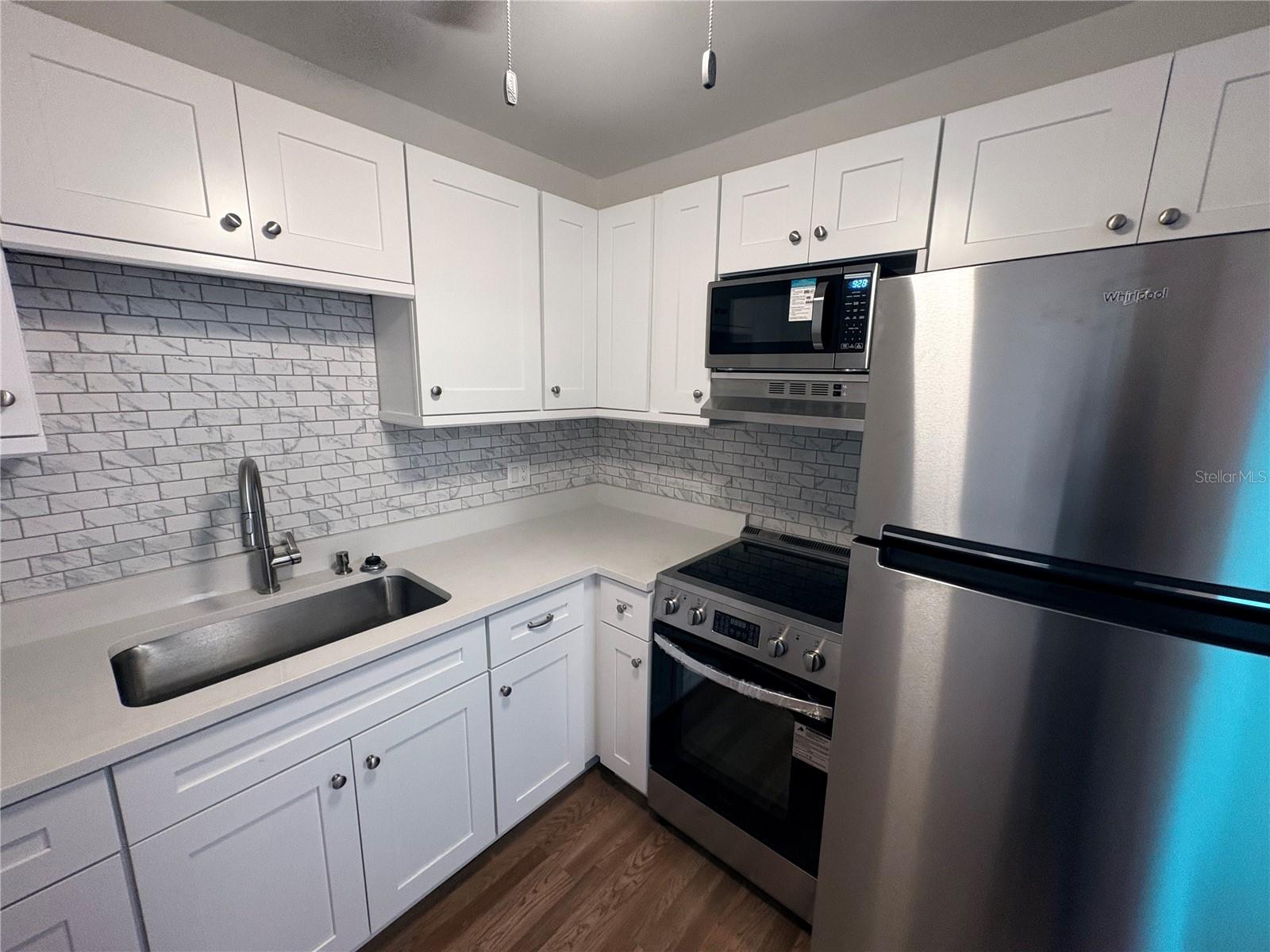 SOUTH GATE EAST - Residential