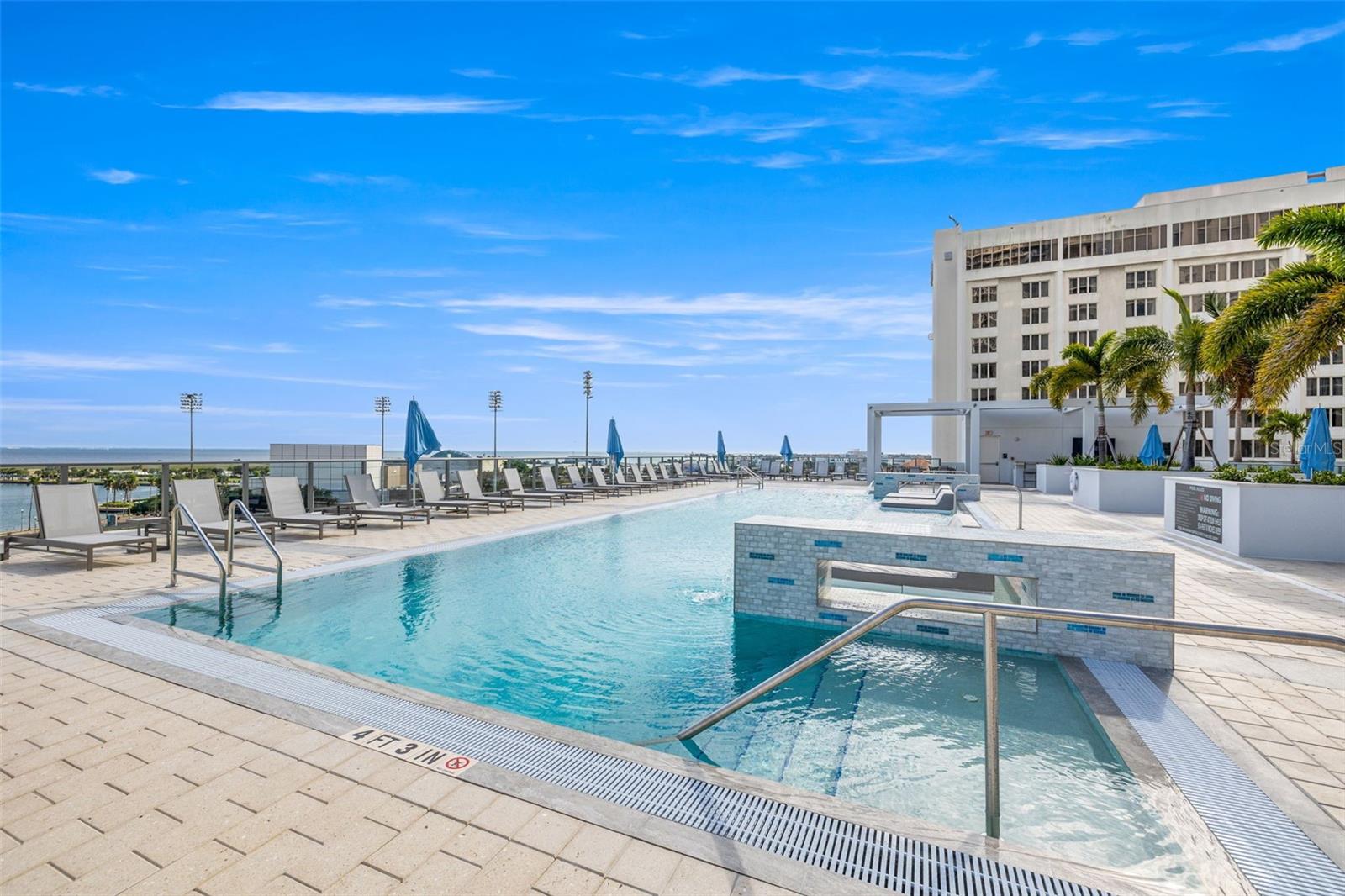 SALTAIRE ST PETERSBURG - Residential