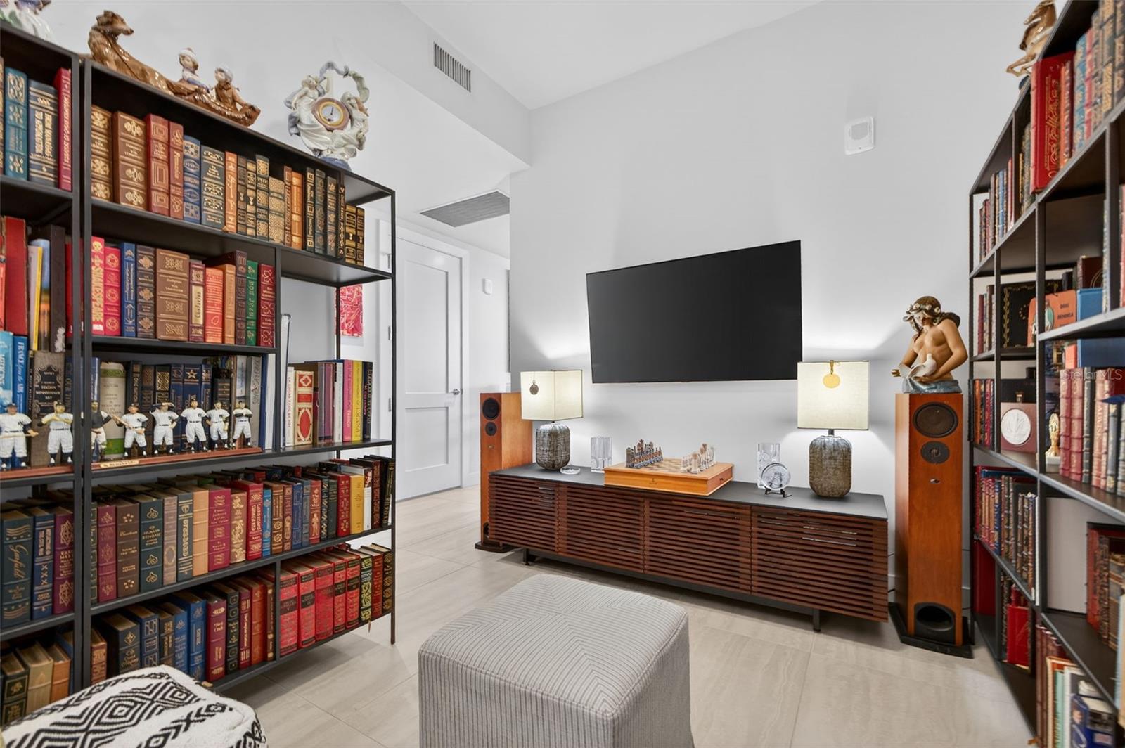 SALTAIRE ST PETERSBURG - Residential