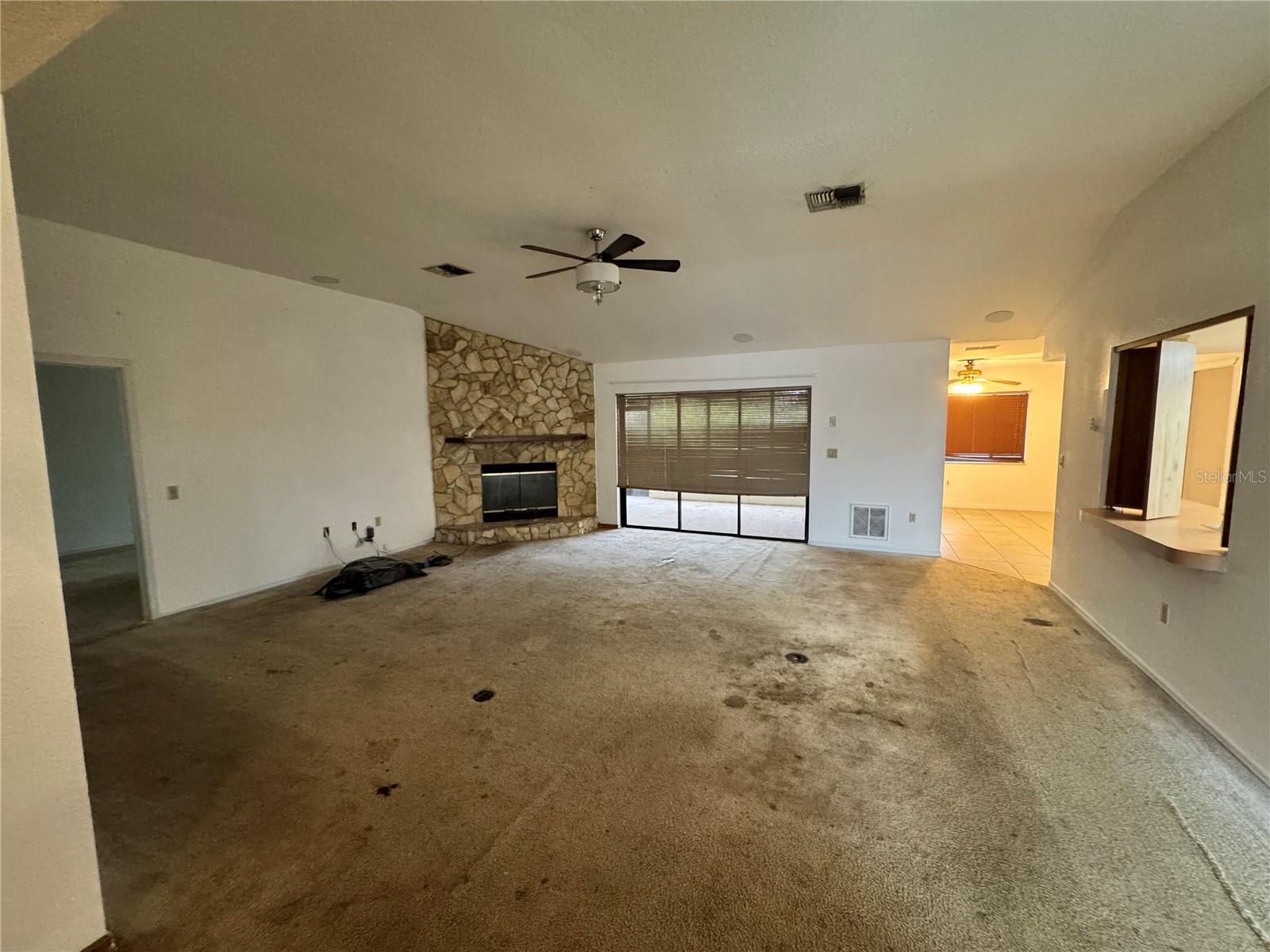 SPRING HILL - Residential