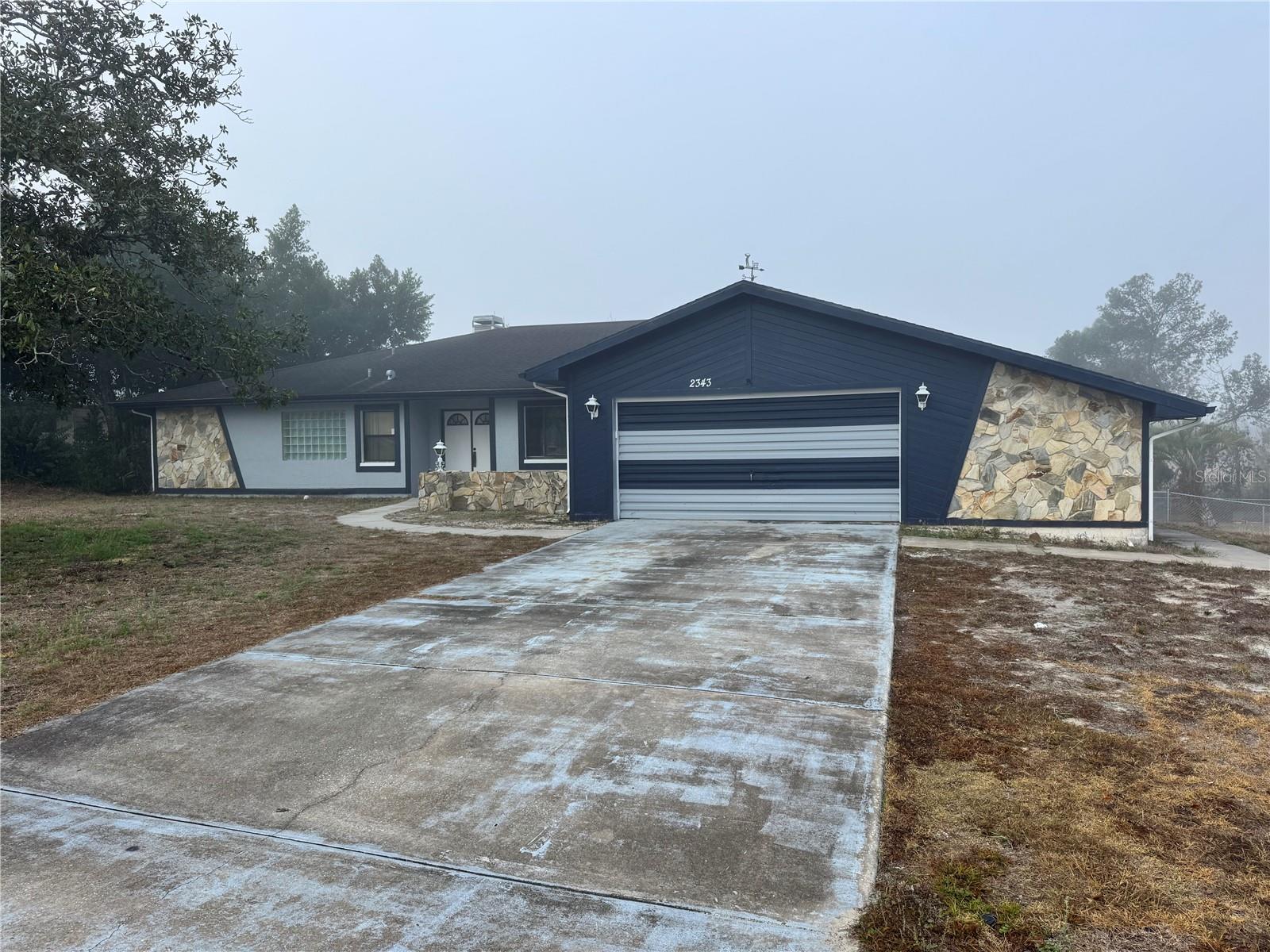 SPRING HILL - Residential