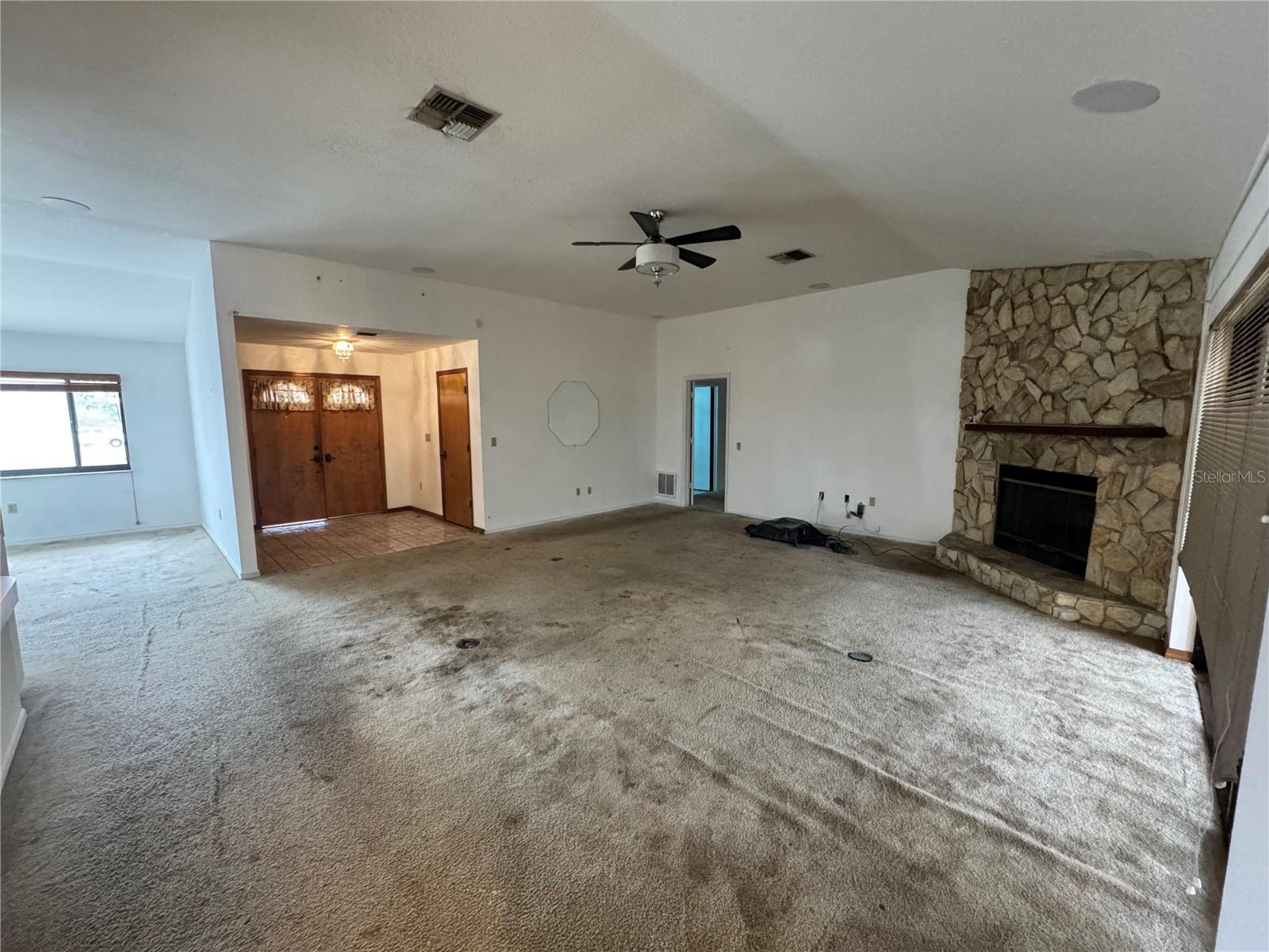 SPRING HILL - Residential