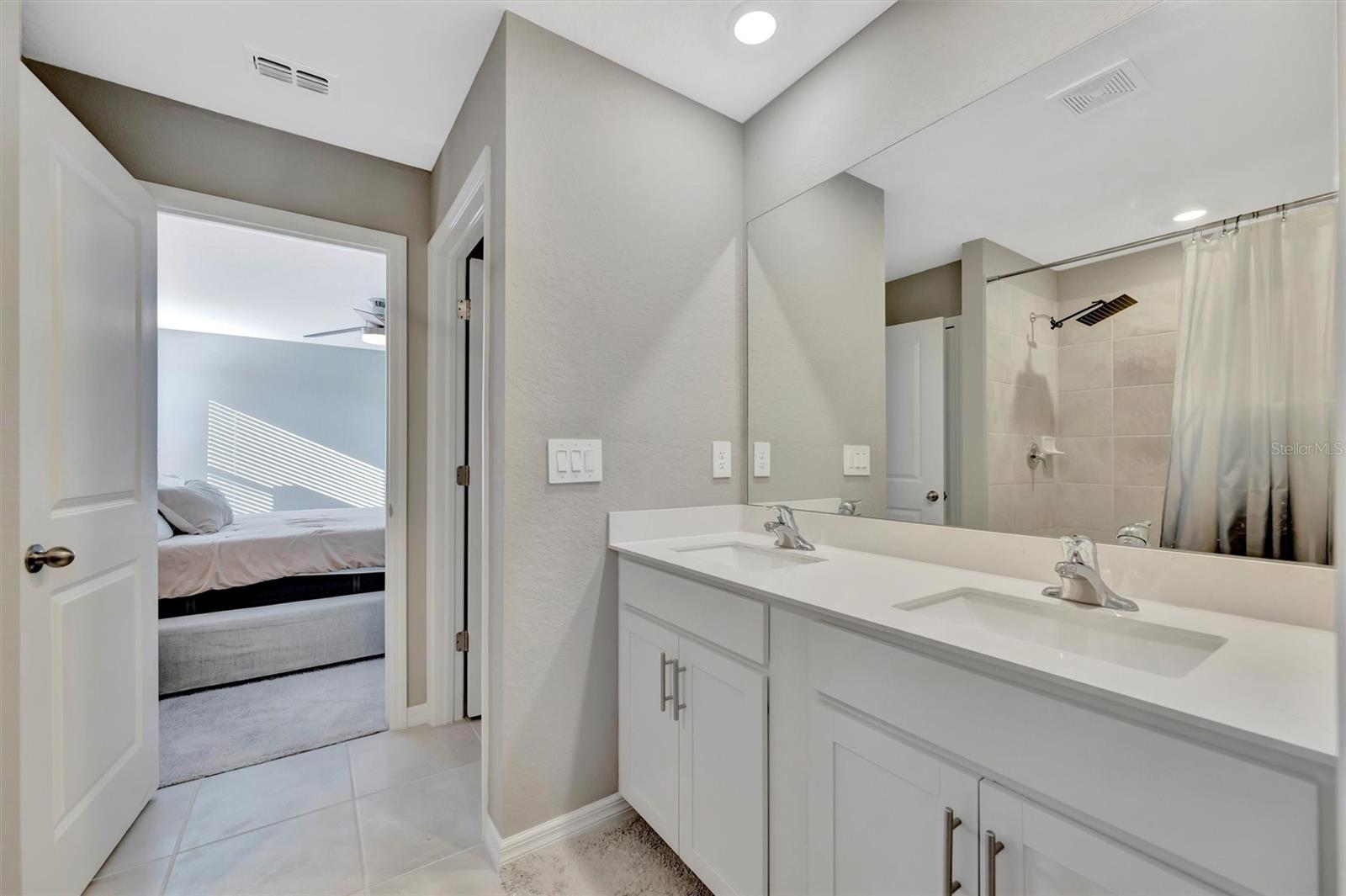 AURORA - Residential