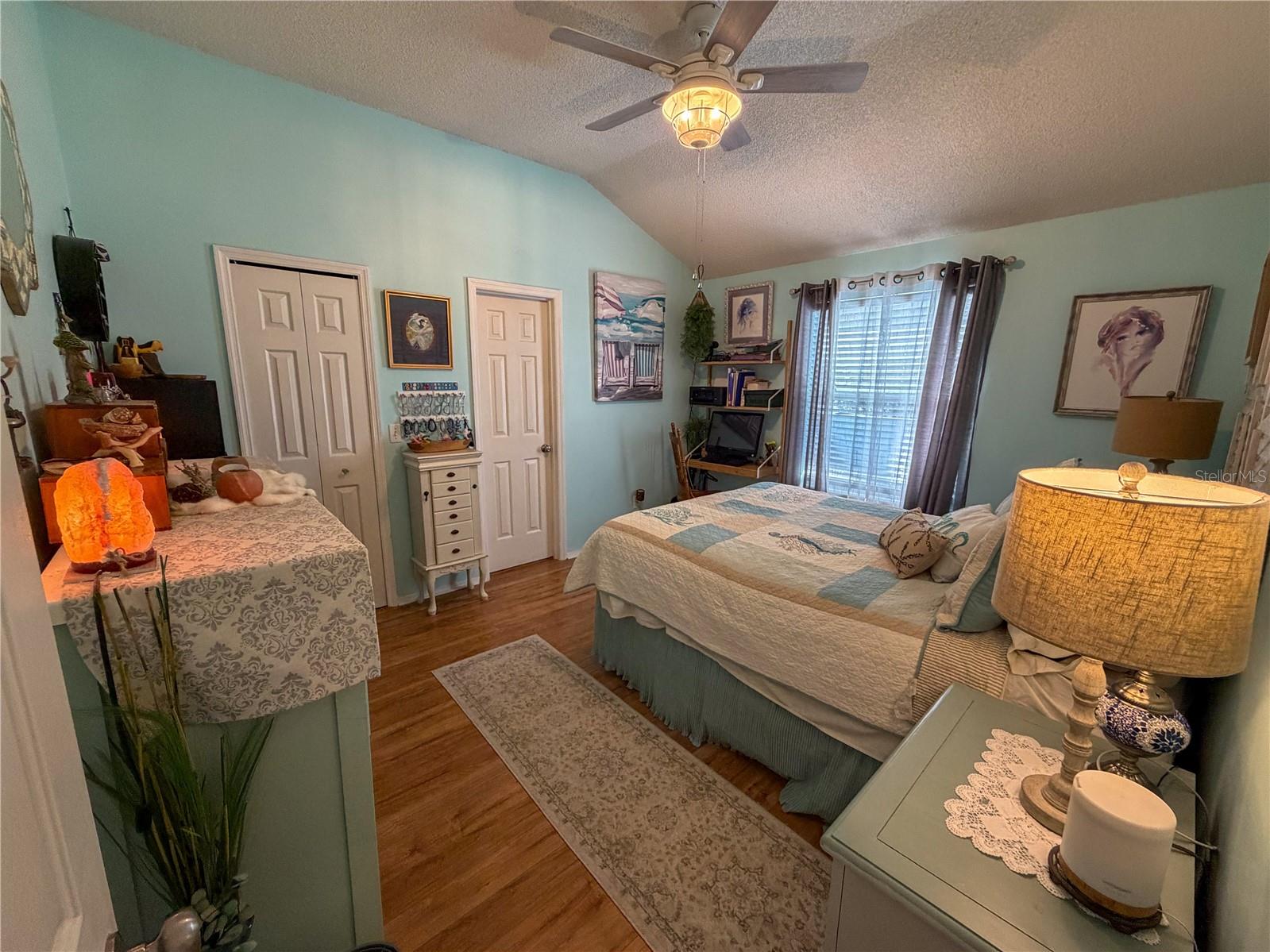 MOUNT DORA DORSET MOUNT DORA - Residential