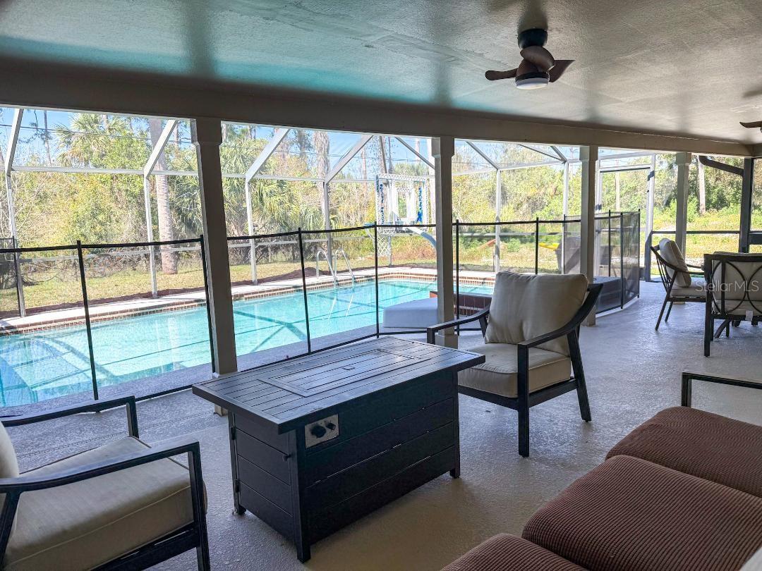YACHT CLUB COLONY - Residential