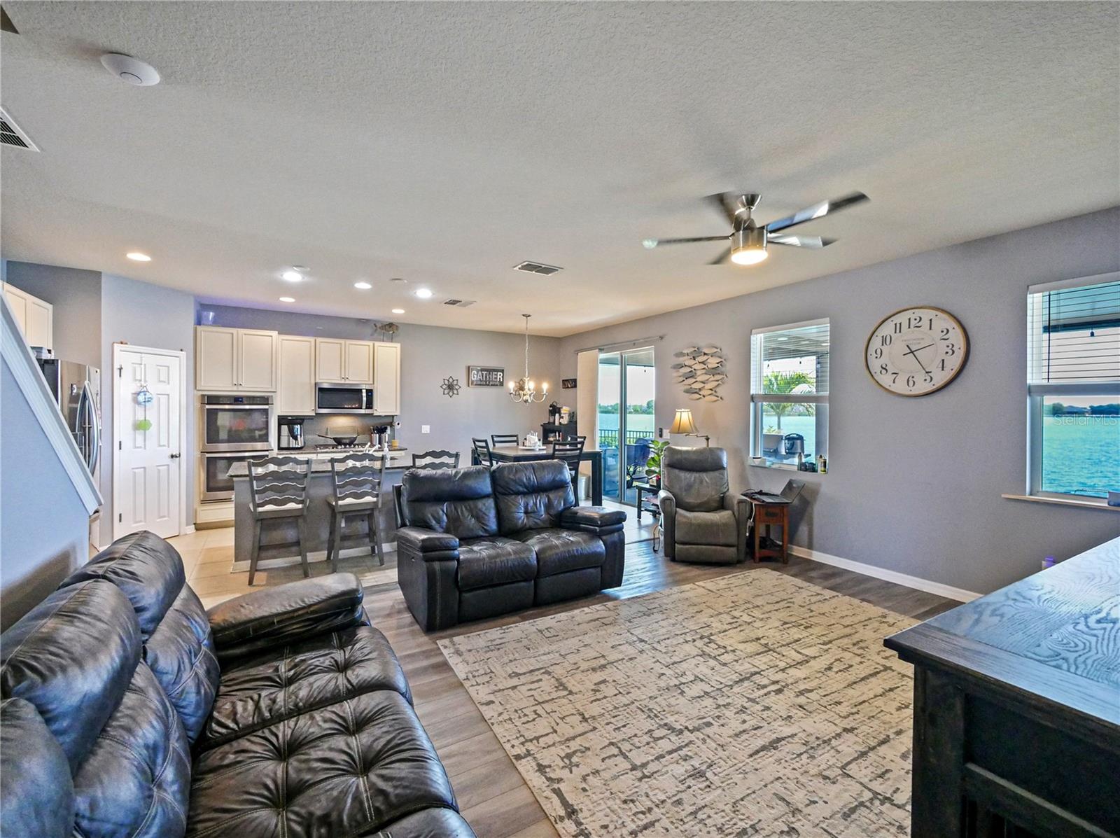 WATERSIDE POINTE PH 3 - Residential